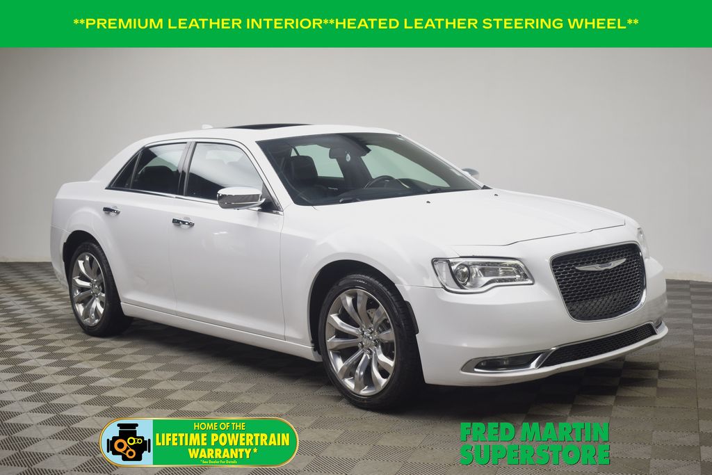 2019 Chrysler 300