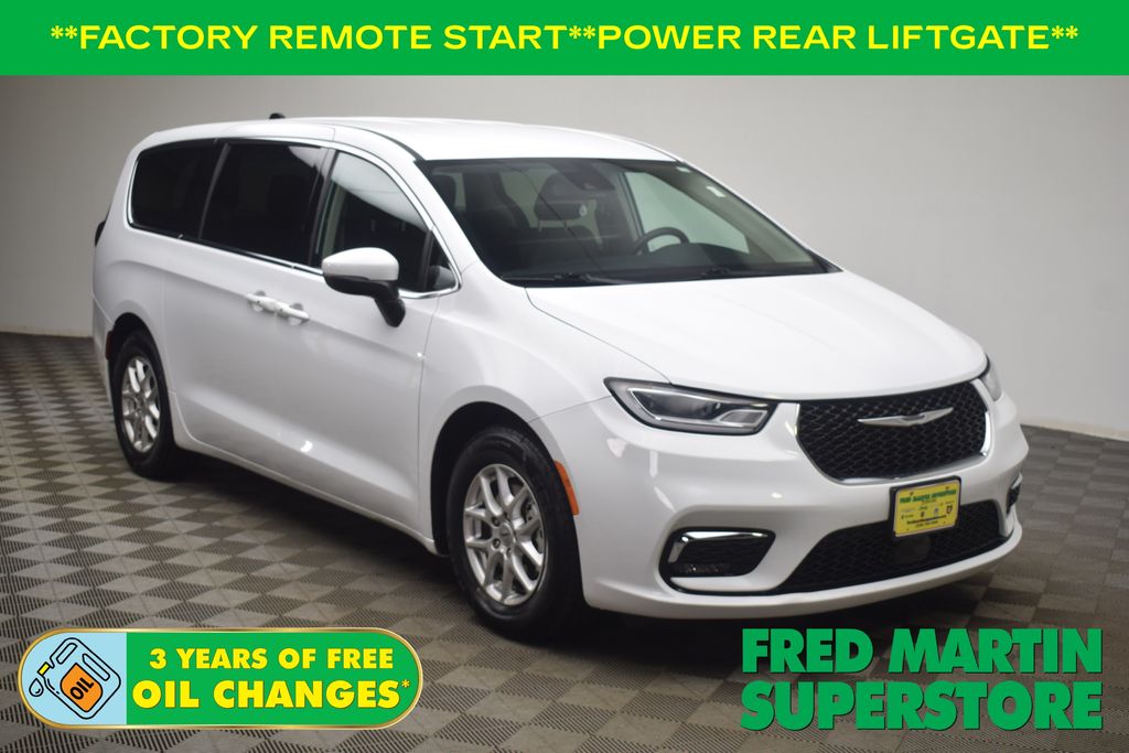 2023 Chrysler Pacifica