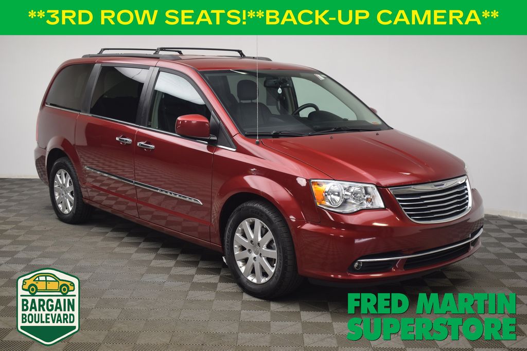2016 Chrysler Town & Country