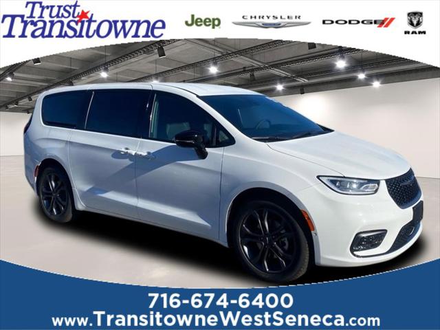 2026 Chrysler Pacifica