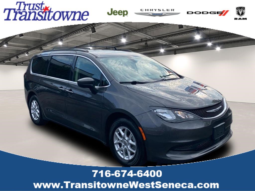 2021 Chrysler Voyager