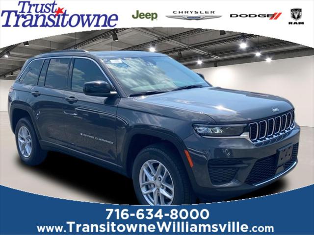 2025 Jeep Grand Cherokee GRAND CHEROKEE LAREDO X 4X4