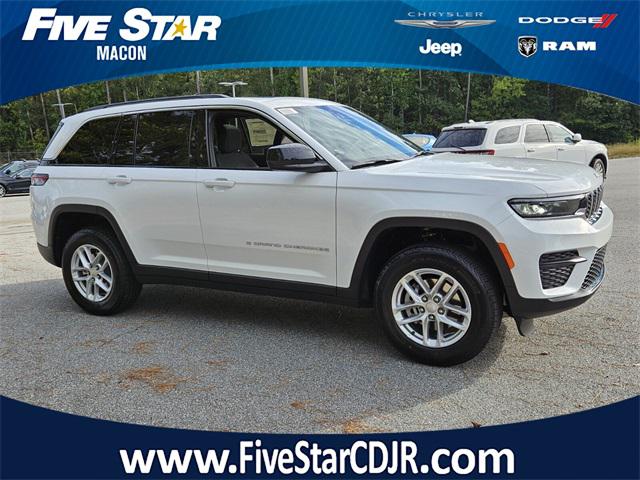 2025 Jeep Grand Cherokee GRAND CHEROKEE LAREDO X 4X2