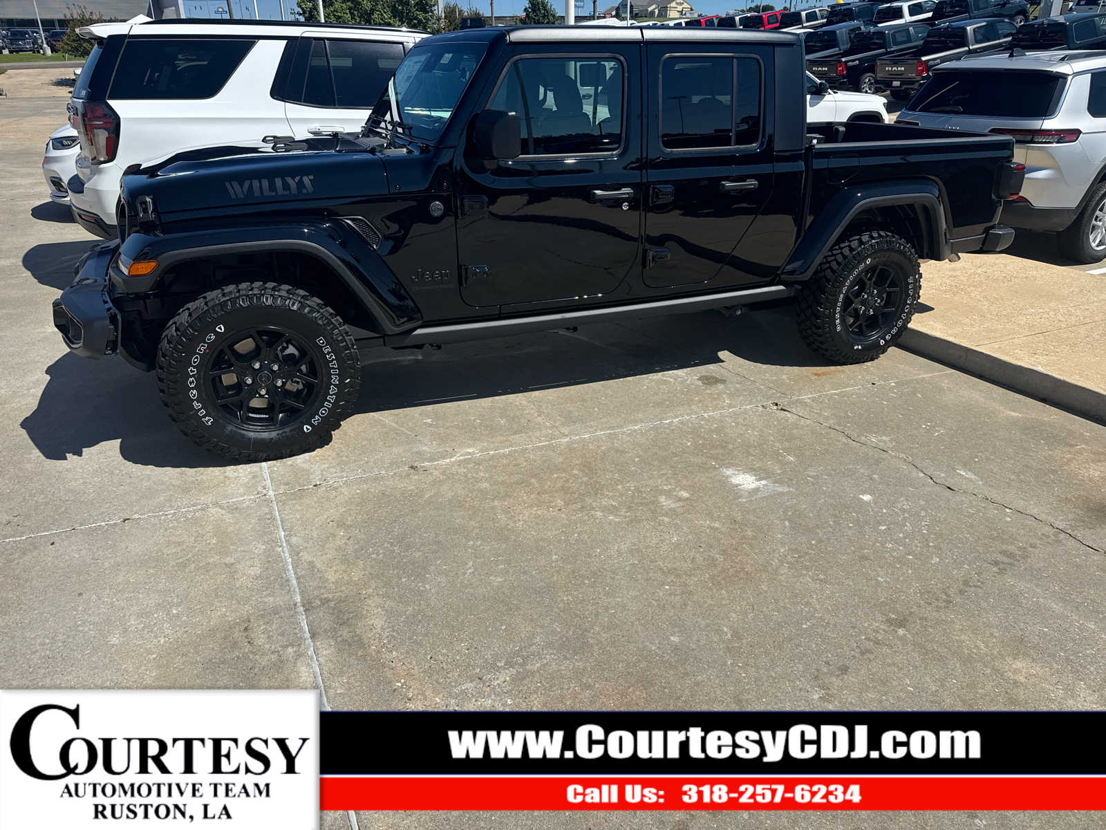 2025 Jeep Gladiator Willys 4x4
