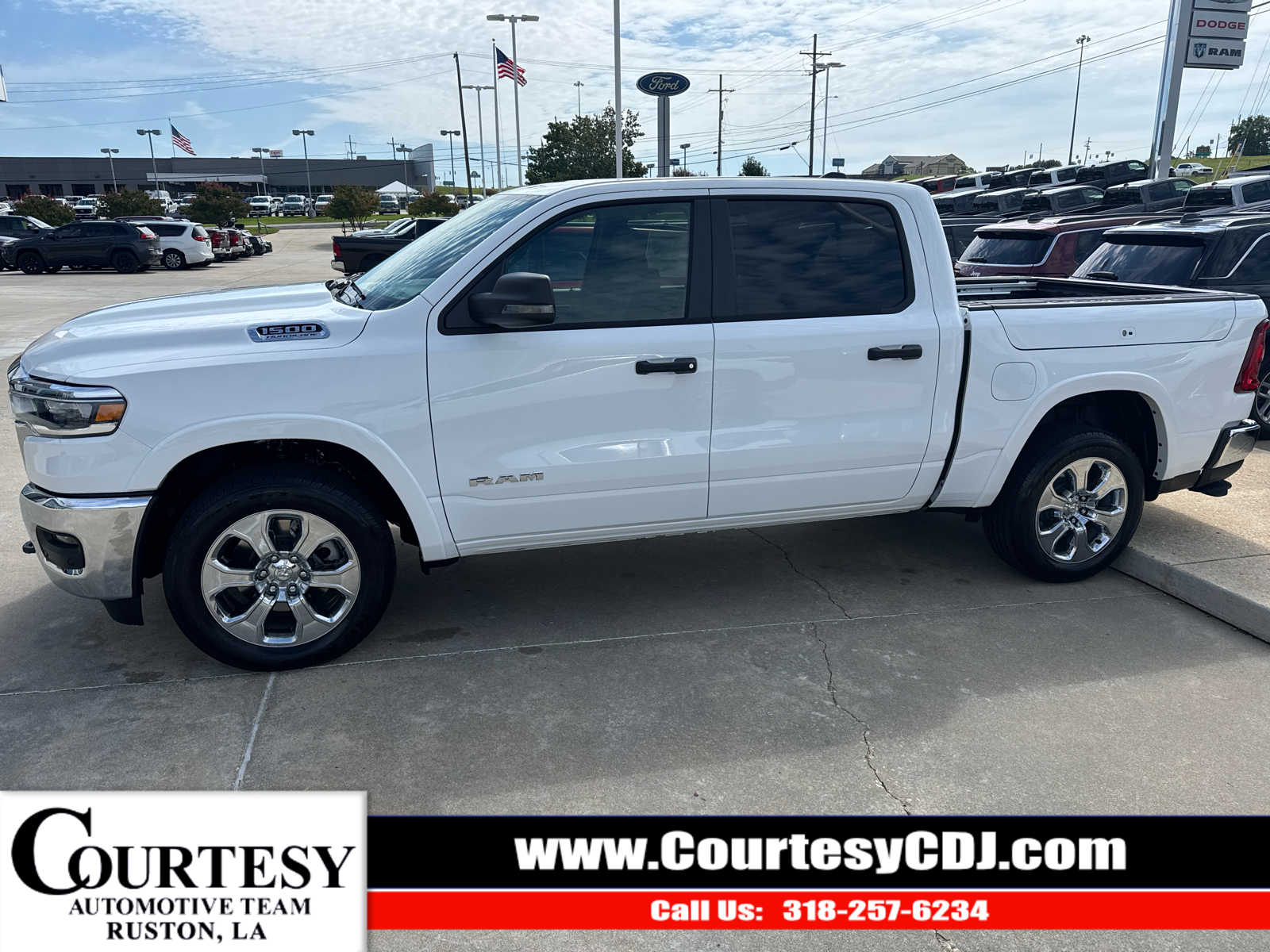 2026 Ram 1500 Big Horn 4x4 Crew Cab 57 Box