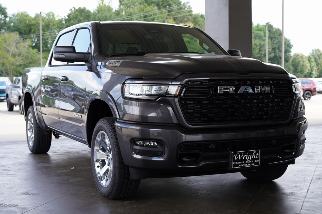 2026 Ram 1500 LONE STAR CREW CAB 4X4 5'7 BOX