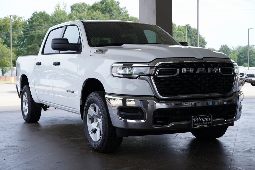 2026 Ram 1500 TRADESMAN CREW CAB 4X4 5'7 BOX