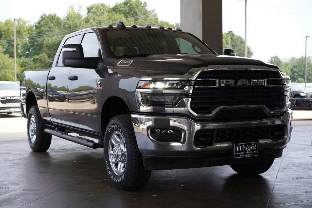 2026 Ram 2500 TRADESMAN CREW CAB 4X4 6'4 BOX