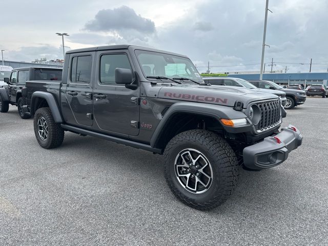 2025 Jeep Gladiator