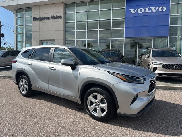 2023 Toyota Highlander