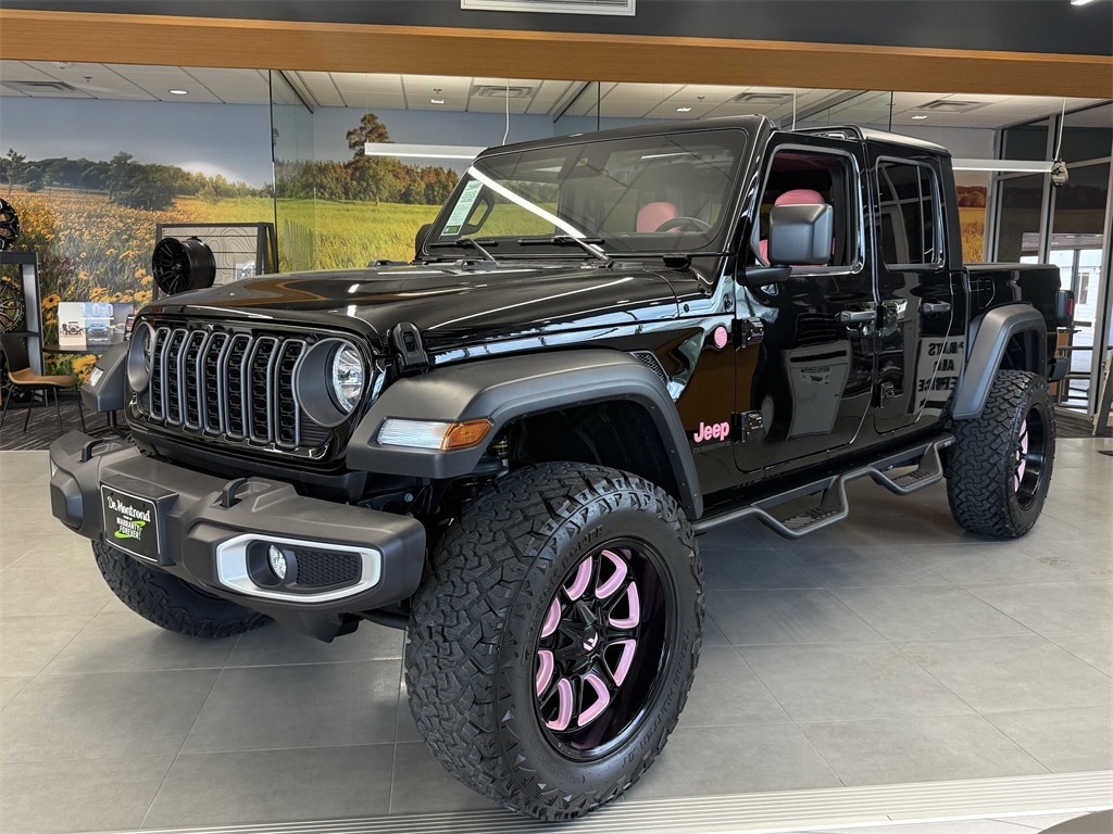 2025 Jeep Gladiator