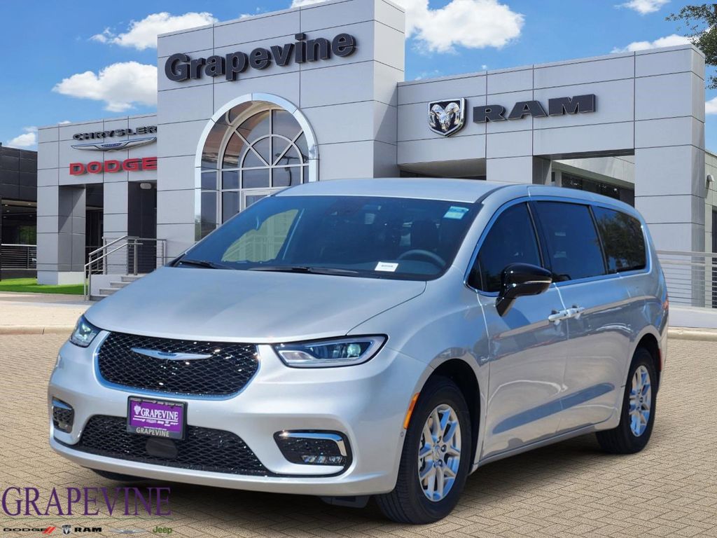 2026 Chrysler Pacifica
