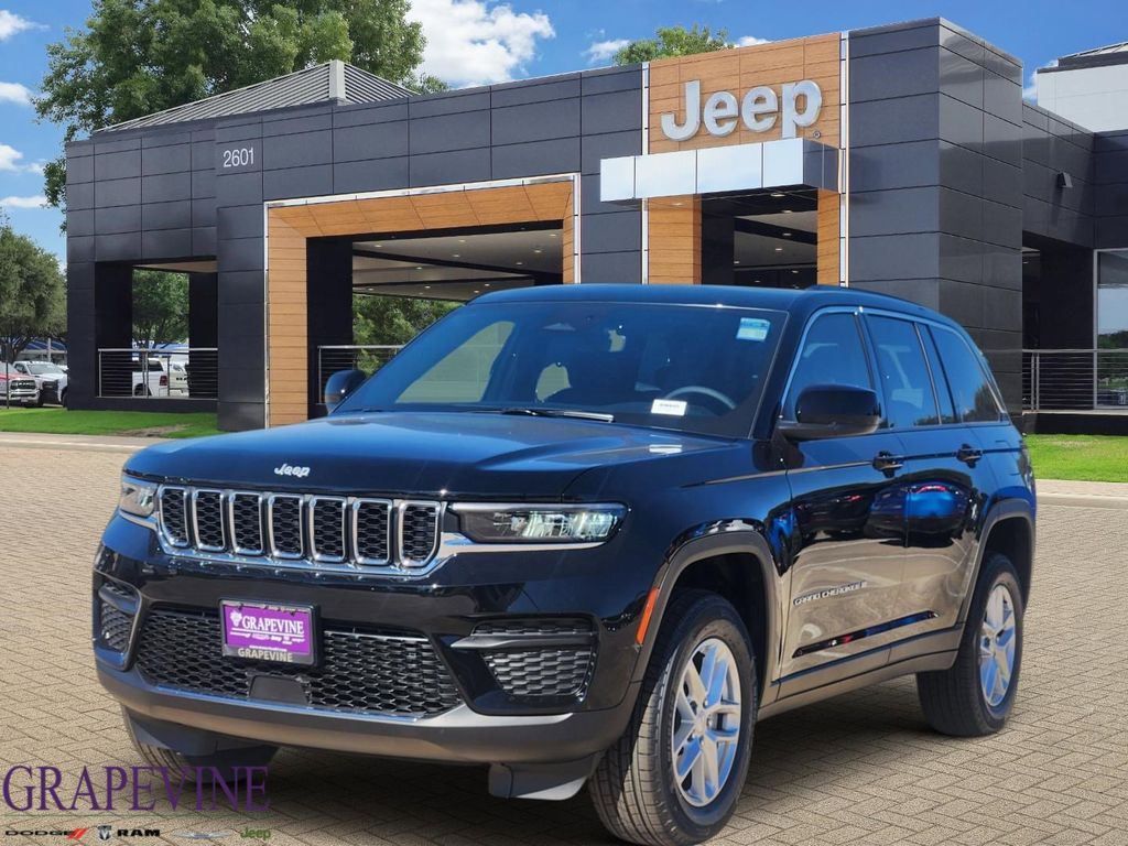 2025 Jeep Grand Cherokee Laredo X
