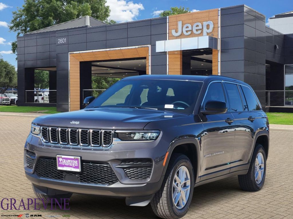 2025 Jeep Grand Cherokee Laredo X