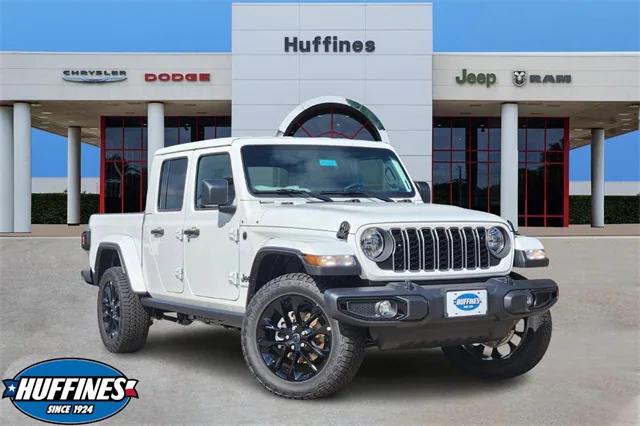 2025 Jeep Gladiator GLADIATOR NIGHTHAWK 4X4