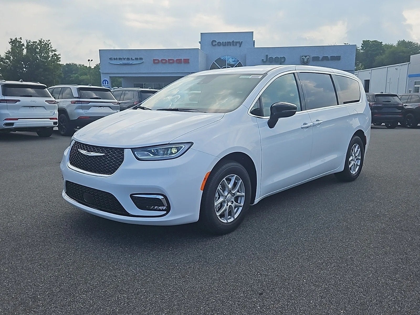 2025 Chrysler Pacifica