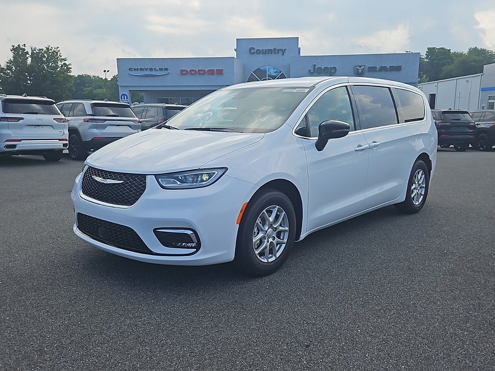 2025 Chrysler Pacifica