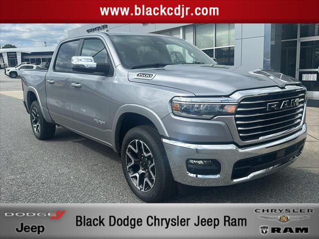 2026 Ram 1500 RAM 1500 LARAMIE CREW CAB 4X4 5'7' BOX