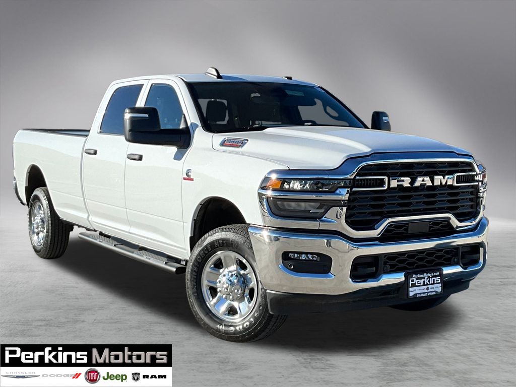 2026 Ram 2500 RAM 2500 TRADESMAN CREW CAB 4X4 8' BOX