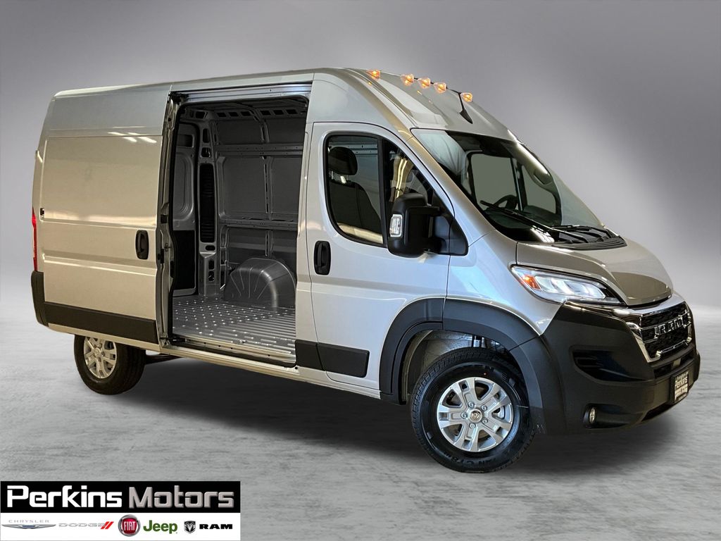 2025 Ram ProMaster Cargo Van RAM PROMASTER 1500 SLT CARGO VAN HIGH ROOF 136' WB