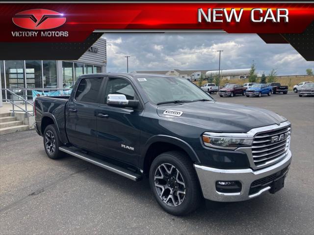 2026 Ram 1500 RAM 1500 LARAMIE CREW CAB 4X4 5'7' BOX