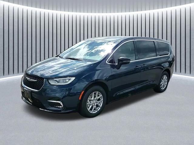2025 Chrysler Pacifica