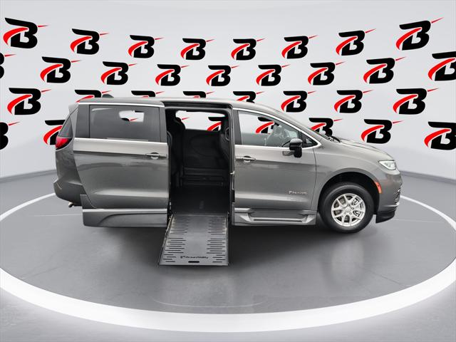 2025 Chrysler Pacifica