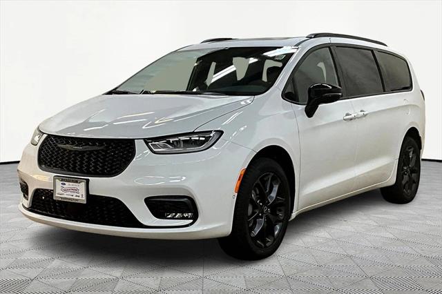 2025 Chrysler Pacifica
