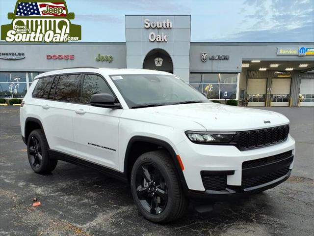 Photo of a 2025 Jeep Grand Cherokee L Grand Cherokee L Altitude X 4X4 for sale