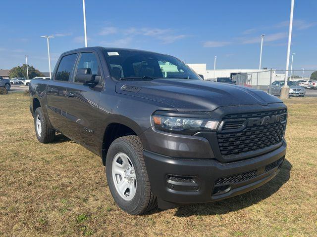 2026 Ram 1500 RAM 1500 TRADESMAN CREW CAB 4X4 5'7' BOX