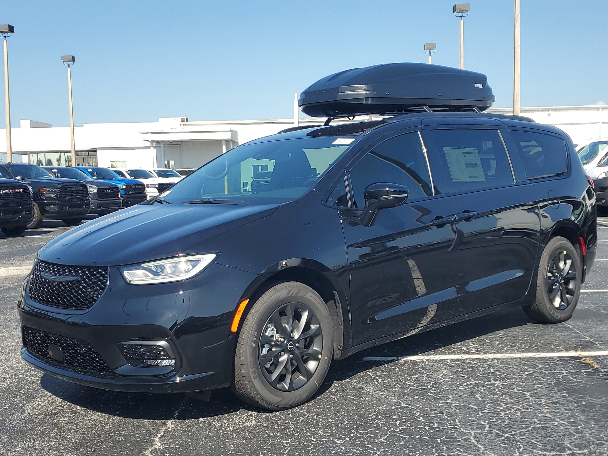 2025 Chrysler Pacifica