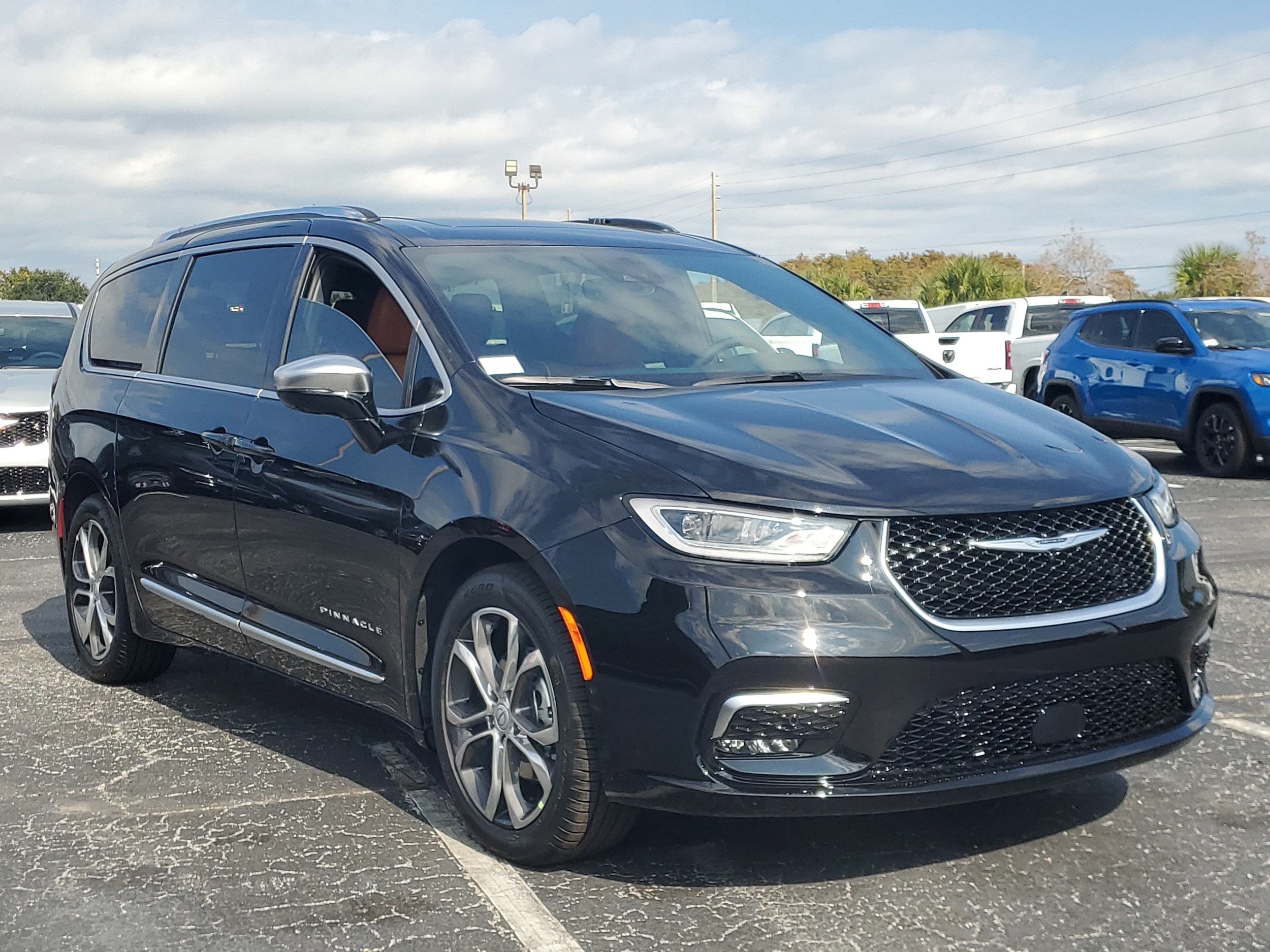 2026 Chrysler Pacifica Pinnacle