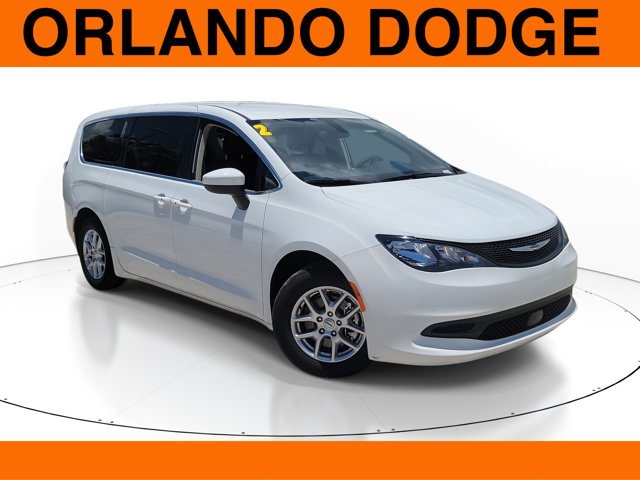 2022 Chrysler Voyager