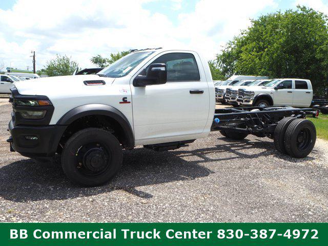 2025 Ram 5500 Chassis Cab RAM 5500 TRADESMAN CHASSIS REGULAR CAB 4X2 84' CA
