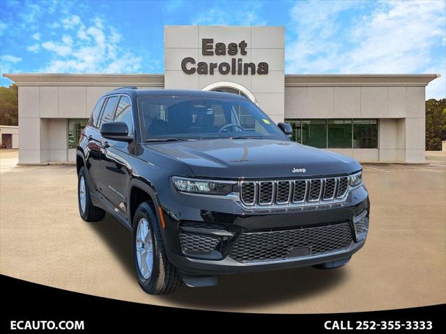 Photo of a 2026 Jeep Grand Cherokee Grand Cherokee Laredo X 4X4 for sale