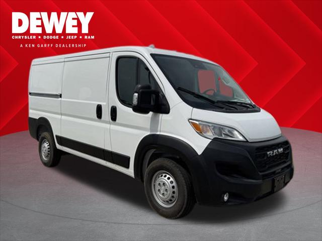 2025 Ram ProMaster Cargo Van RAM PROMASTER 1500 TRADESMAN CARGO VAN LOW ROOF 136' WB