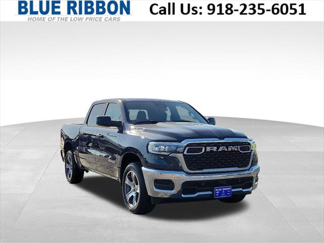 2026 Ram 1500 RAM 1500 TRADESMAN CREW CAB 4X4 5'7' BOX