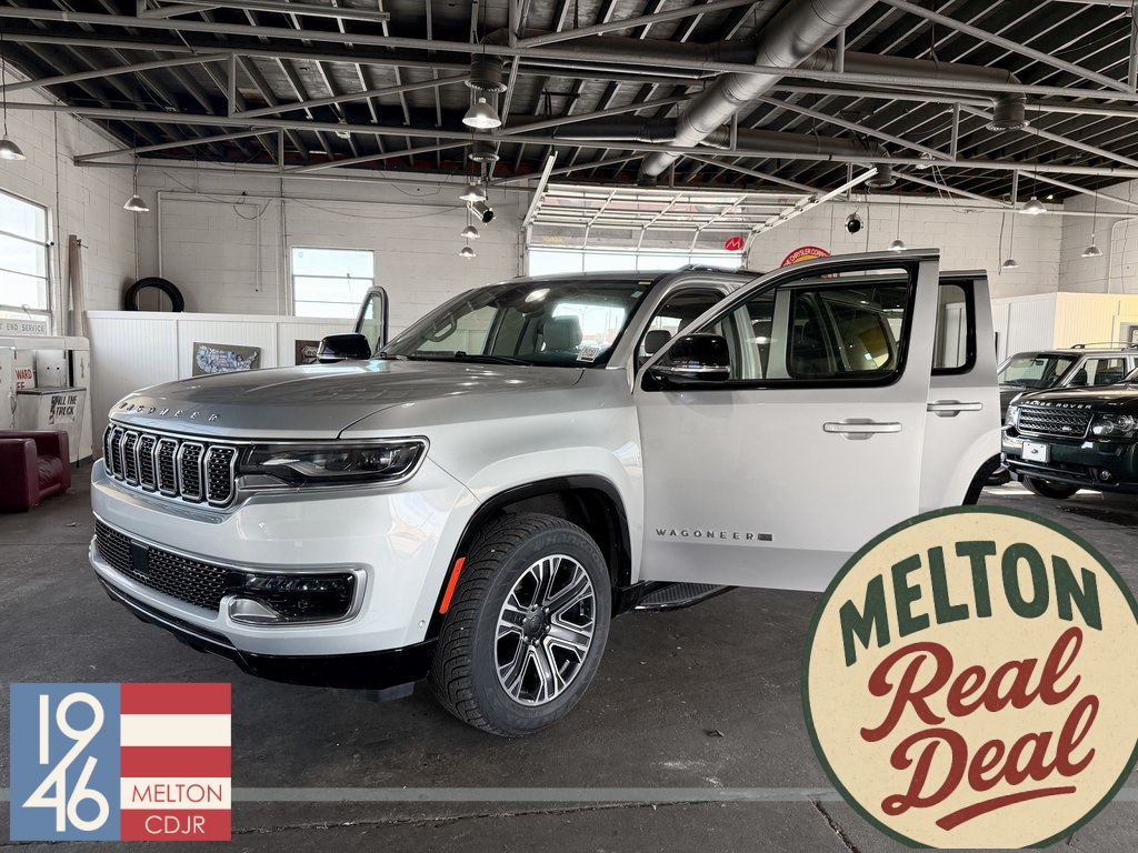 2023 Jeep Wagoneer Base