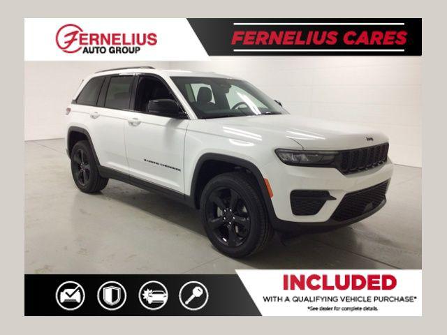 2025 Jeep Grand Cherokee GRAND CHEROKEE ALTITUDE 4X4