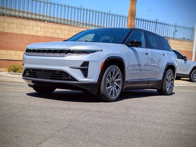2025 Jeep Wagoneer S