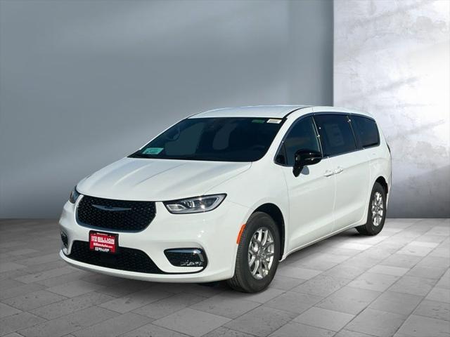 Photo of a 2026 Chrysler Pacifica Pacifica Select for sale