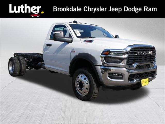 2026 Ram 5500 Chassis Cab RAM 5500 TRADESMAN CHASSIS REGULAR CAB 4X4 84' CA