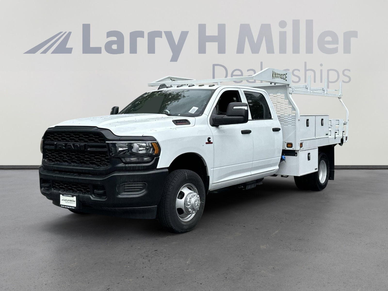 2023 Ram 3500 Chassis Cab Tradesman