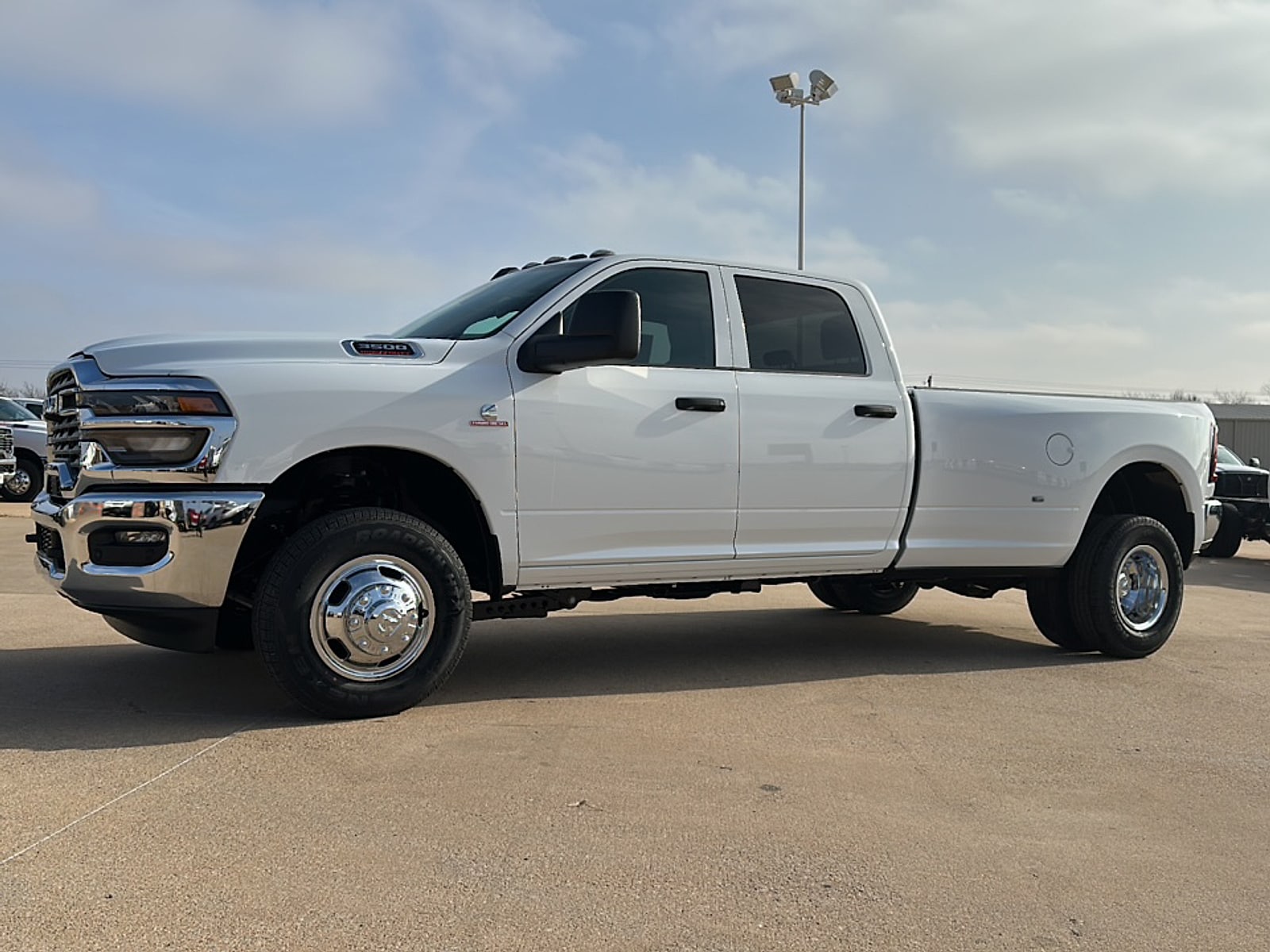 2026 Ram 3500 Tradesman Crew Cab 4x4 8 Box