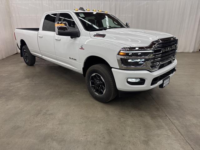 2026 Ram 3500 RAM 3500 LARAMIE CREW CAB 4X4 8' BOX