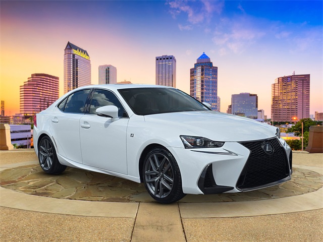 2019 Lexus IS