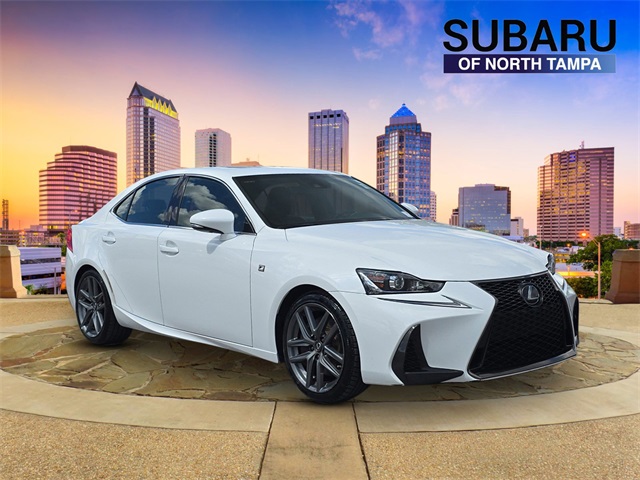 2019 Lexus IS