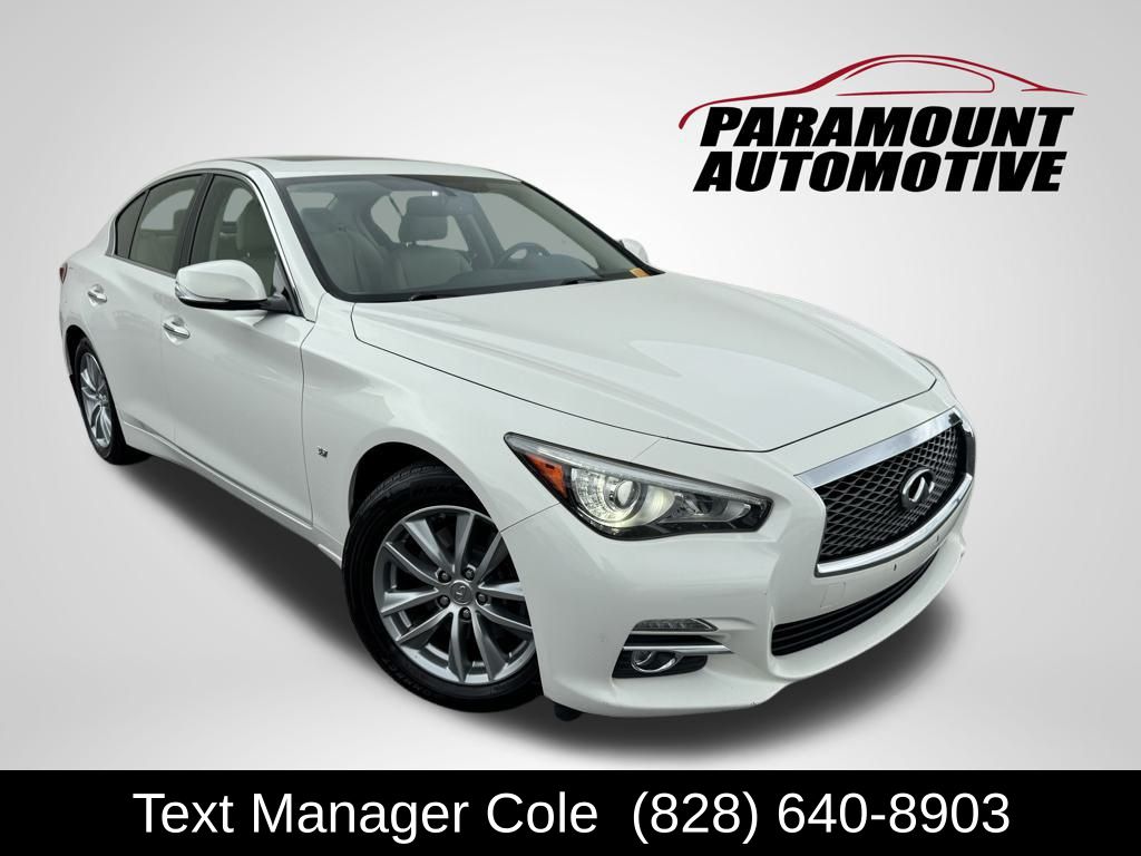 2015 Infiniti Q50