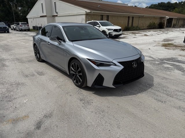 2023 Lexus IS