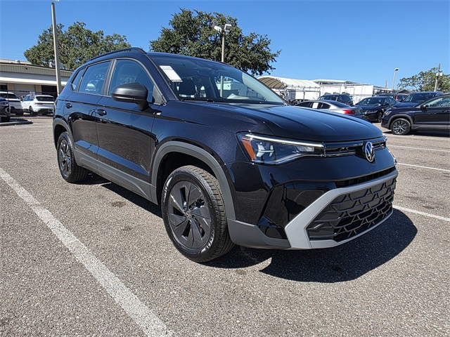 2025 Volkswagen Taos